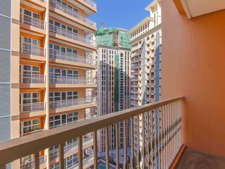 1BR condo for rent in Venice Luxury Residences Mckinley Hill