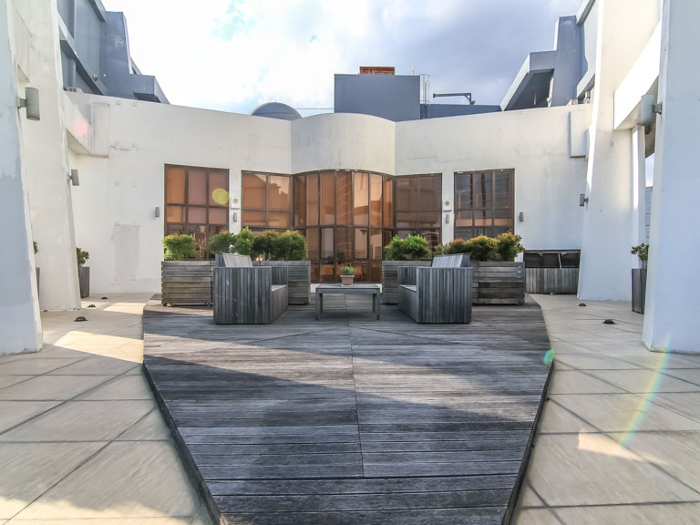 3-bedrooms penthouse for rent in The Icon Residences - BGC