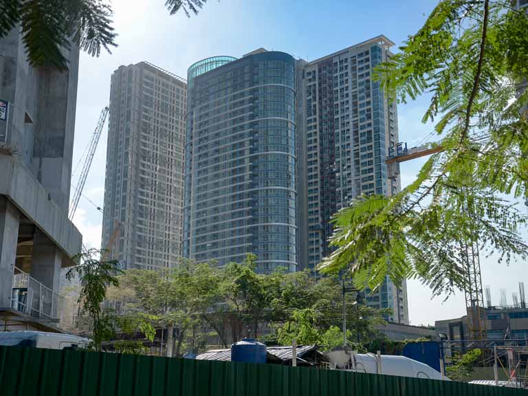 CENTRAL PARK WEST Condos For Rent BGC