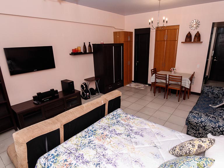 One Bedroom condo for sale in Fairways Tower BGC