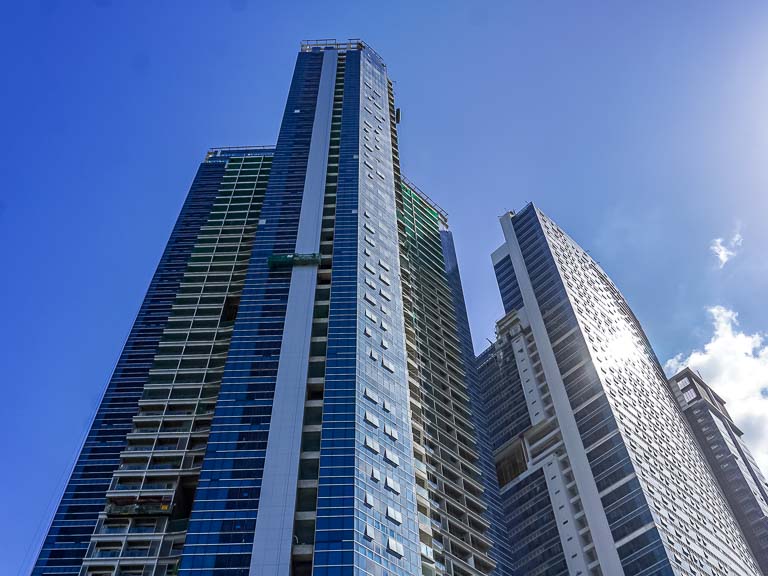 UPTOWN PARKSUITES Condos For Rent North BGC