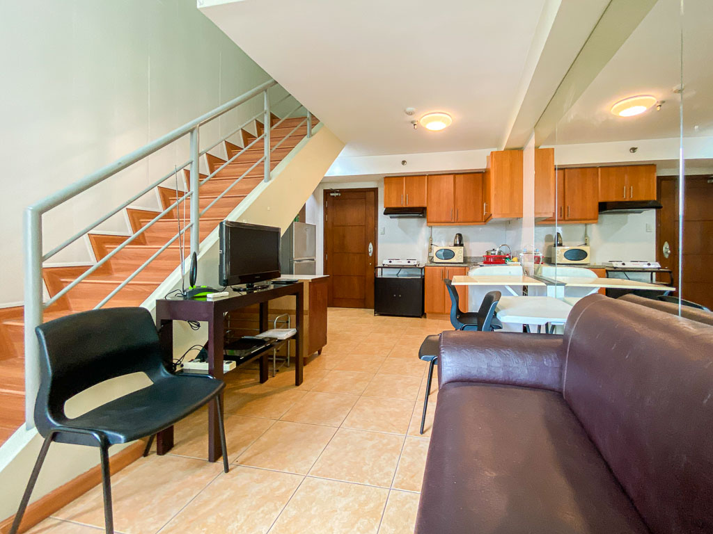 One Bedroom loft type condo unit in McKinley Park Residences