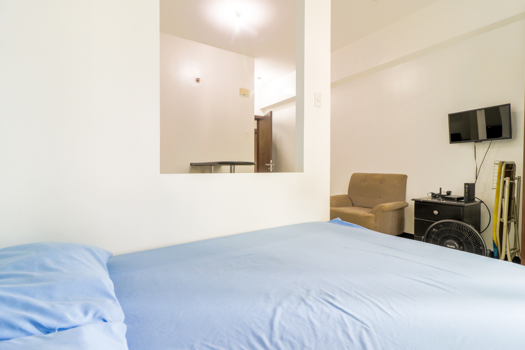 Studio type for rent in Stamford Residences McKinley Hill